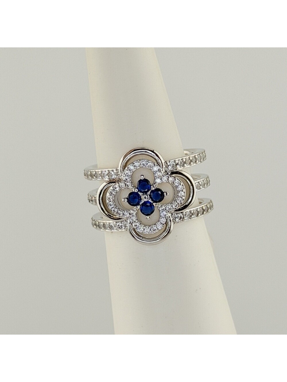 Bomb Party September Ring Sz 7 "Laced In Lightning” CLOVER on Rhodium